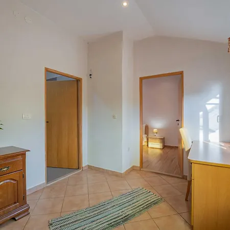 Garden House Kablar *